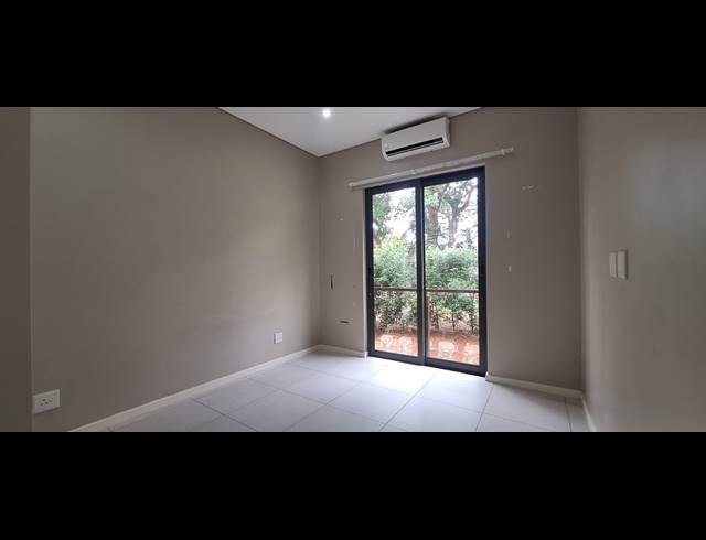 2 BEDROOM APARTMENT TO LET IN ZIMBALI WEDGE